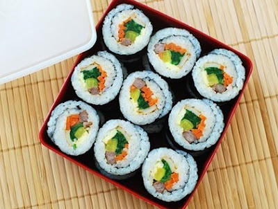 Cơm cuộn rong biển Kimbap