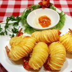 Khoai tây cuộn tôm chiên