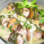 Lươn ôm củ chuối