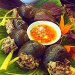 Ốc hấp lá gừng