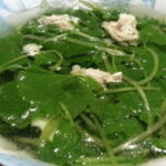 Canh rau má nấu thịt
