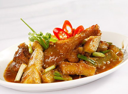 Vịt kho chuối xanh